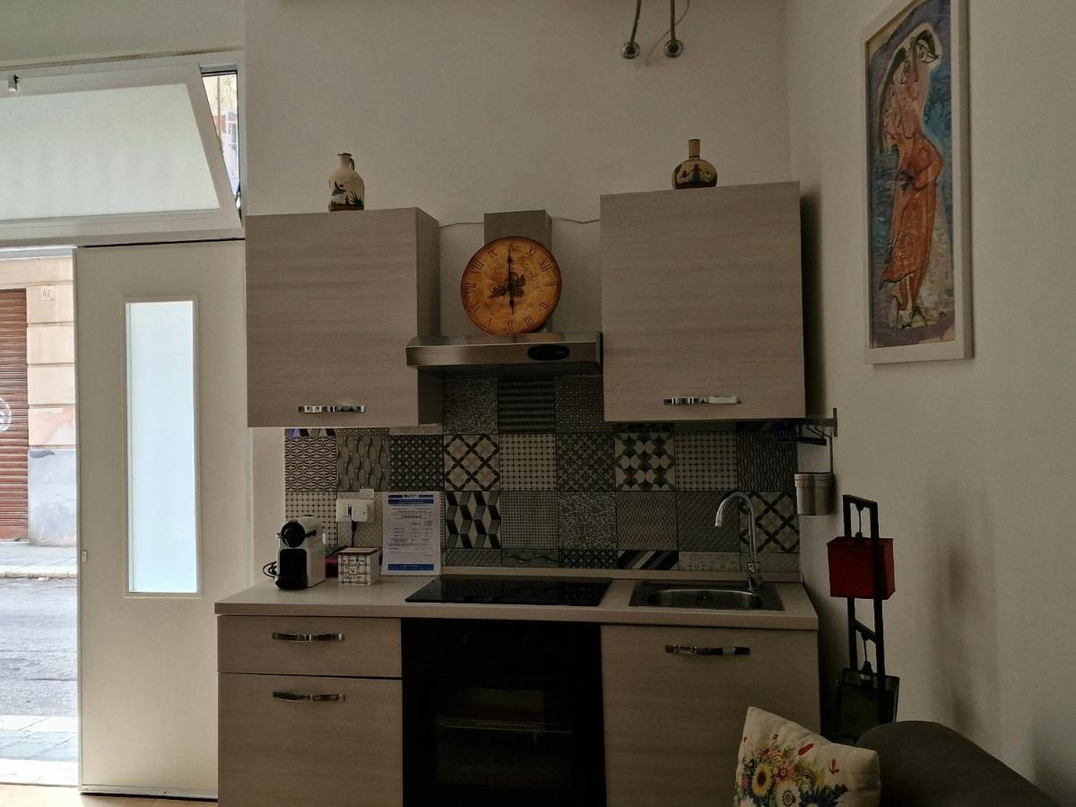 4 Via Valona - Executive Luxury Apartment باري المظهر الخارجي الصورة