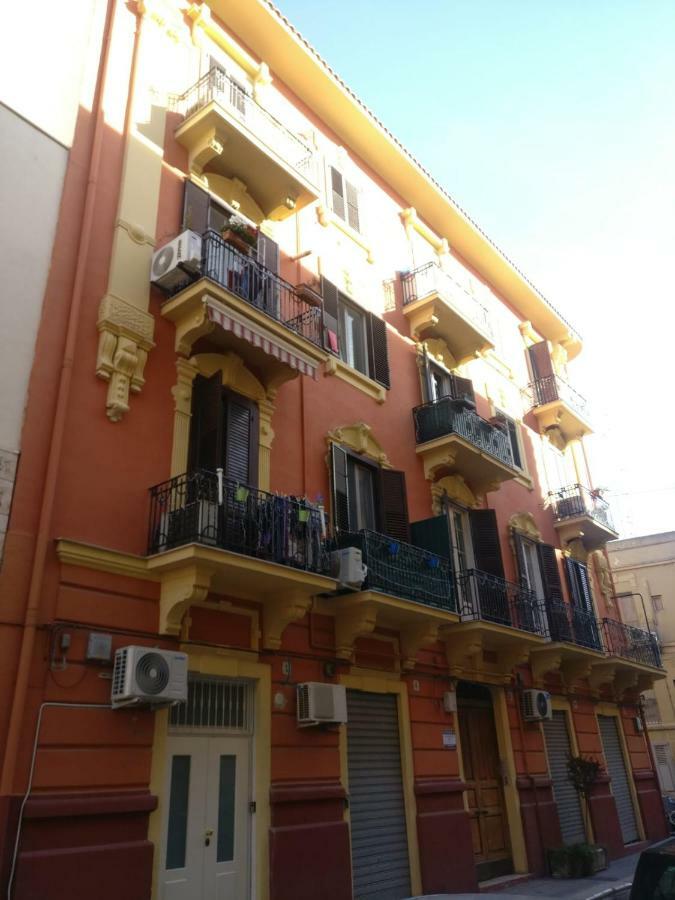 4 Via Valona - Executive Luxury Apartment باري المظهر الخارجي الصورة